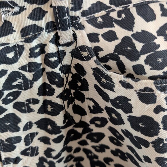 ZARA Leopard Print Wide Leg Jeans High Waist NWOT Size 2 Animal Print Denim - Picture 7 of 11